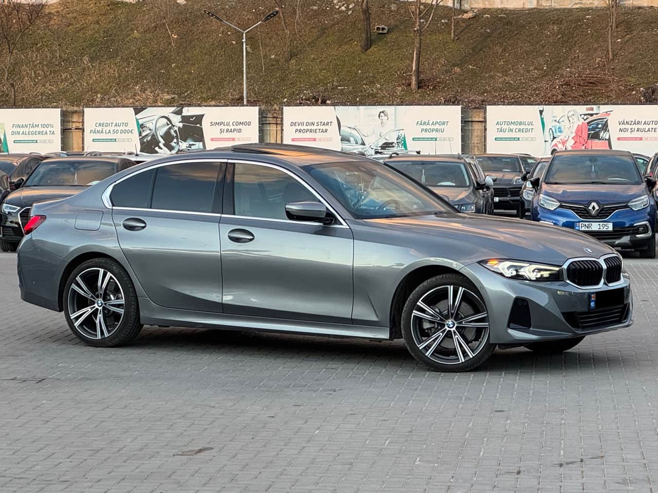 BMW 330 2024