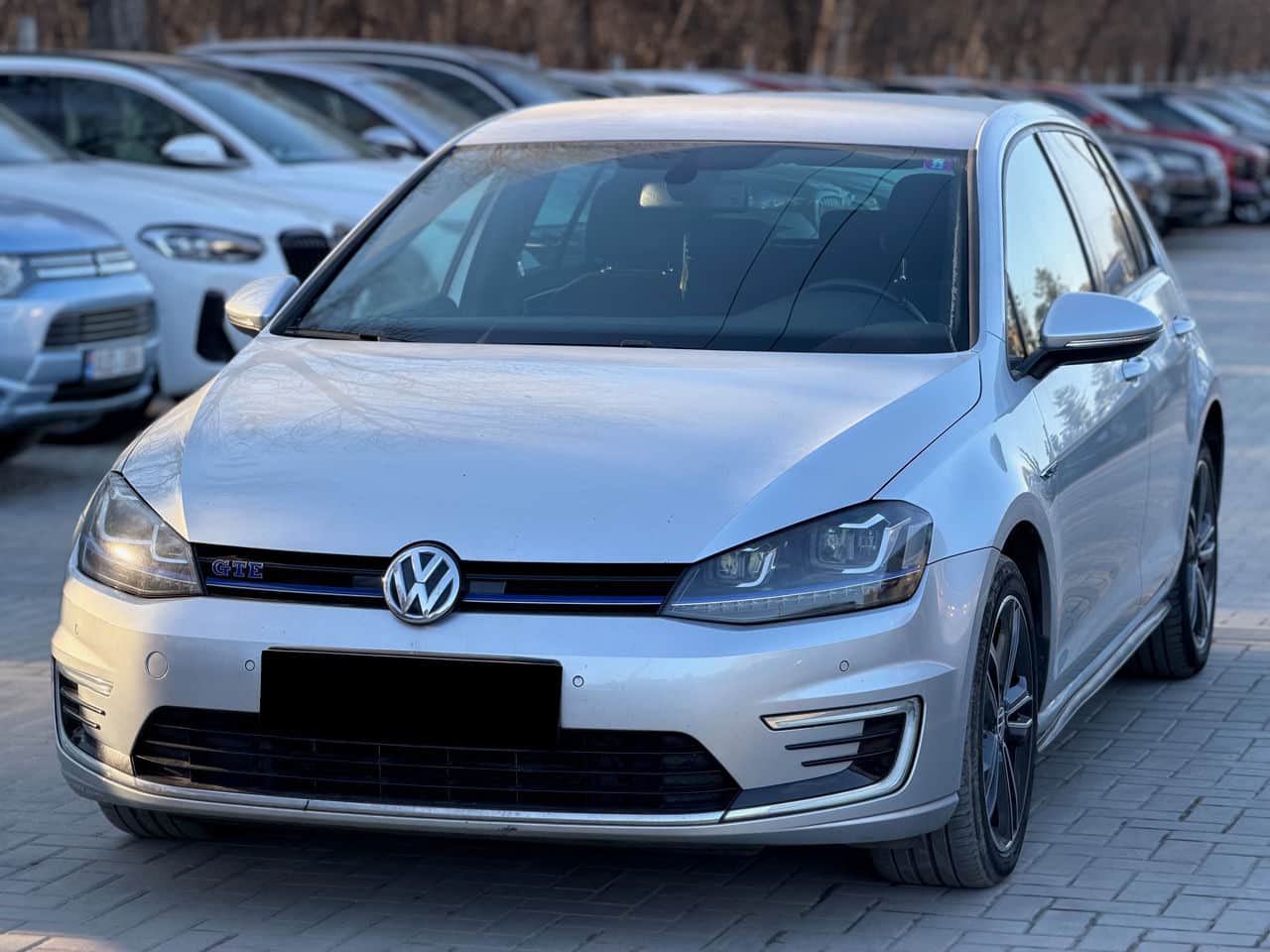 2015 Volkswagen Golf GTE