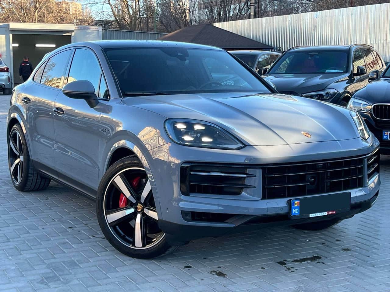 2023 Porsche Cayenne S E-Hybrid Coupe