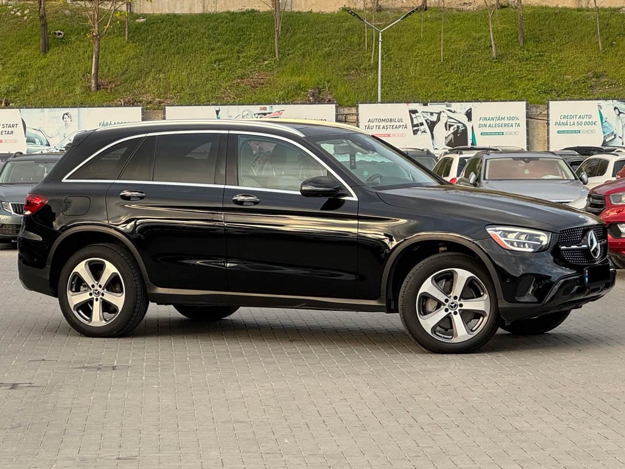 2020 Mercedes GLC 300
