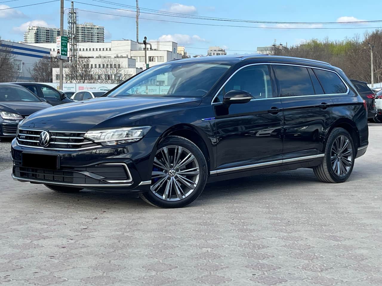 2020 Volkswagen Passat GTE