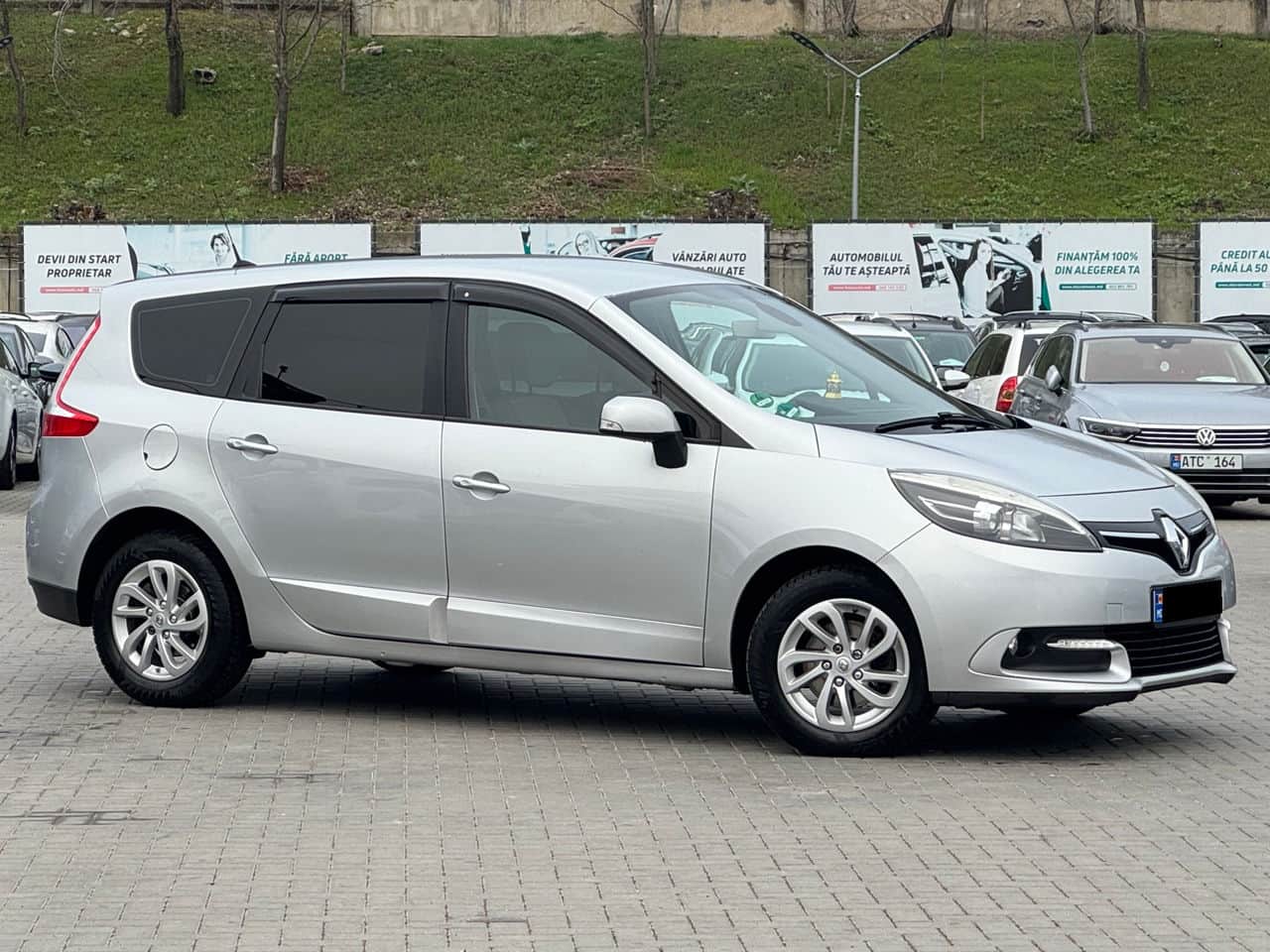 Renault Grand Scenic 2015