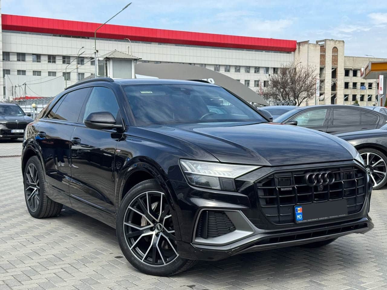 2021 Audi Q8