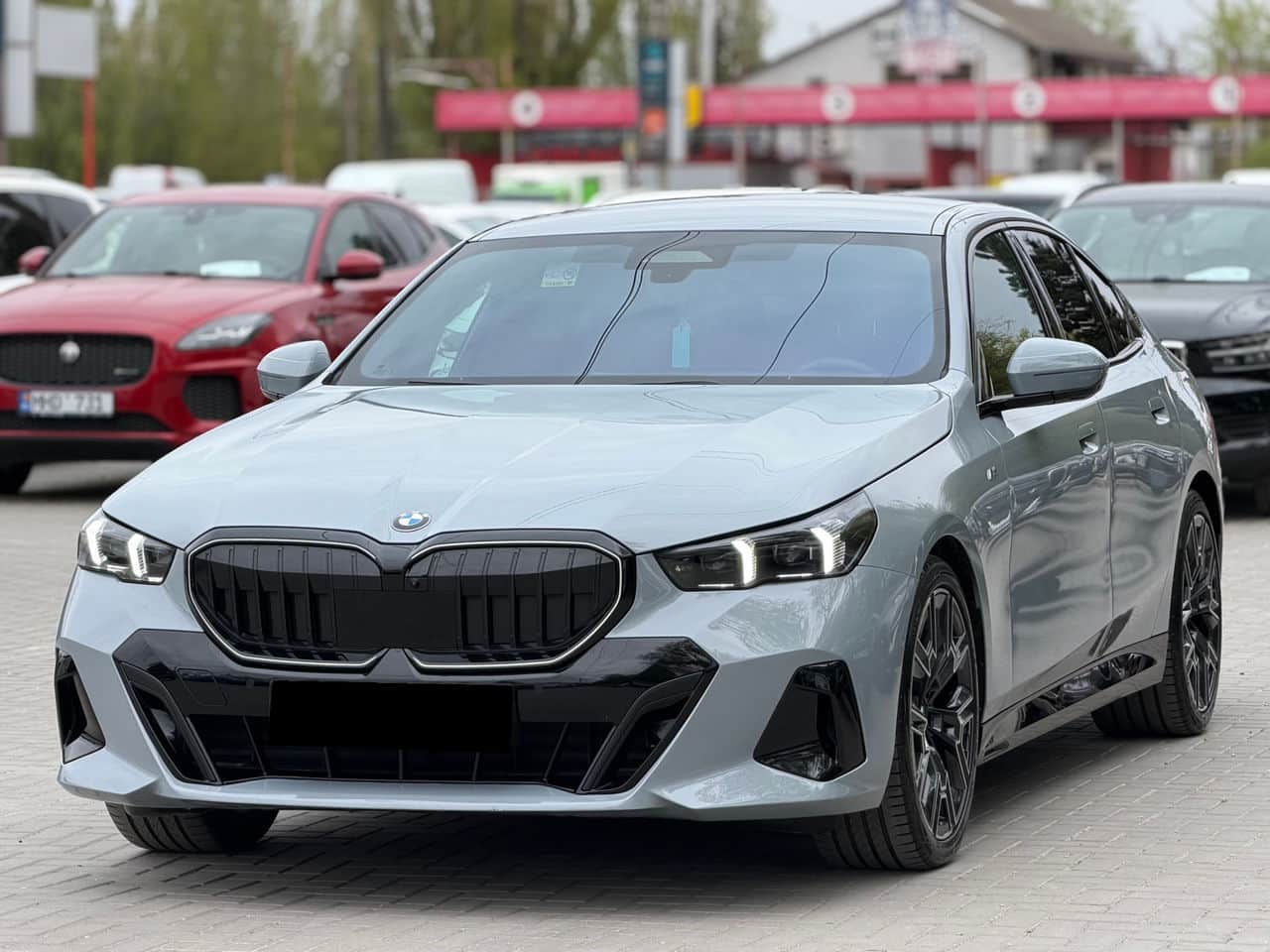 2024 BMW 520