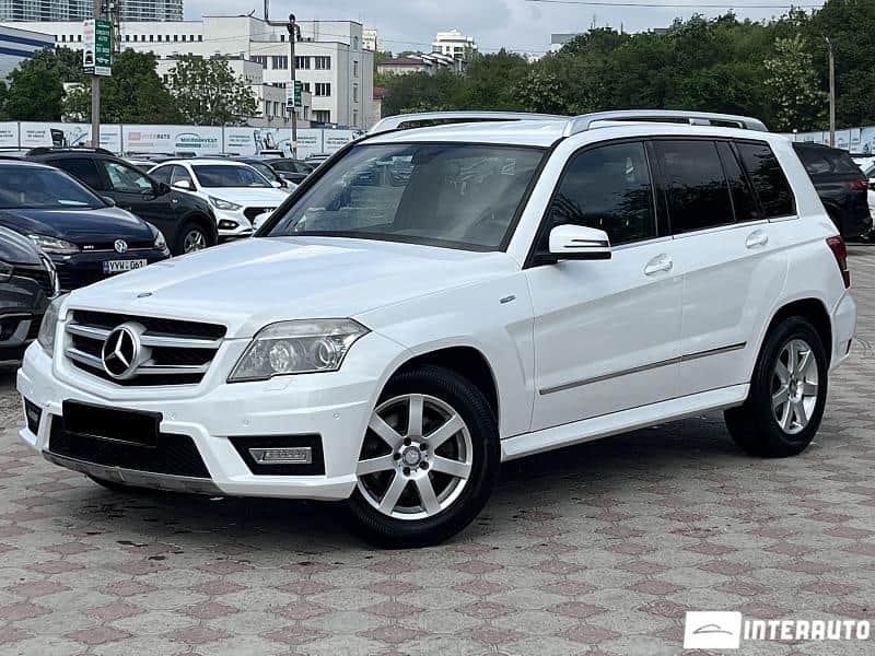 2011 Mercedes GLK 250