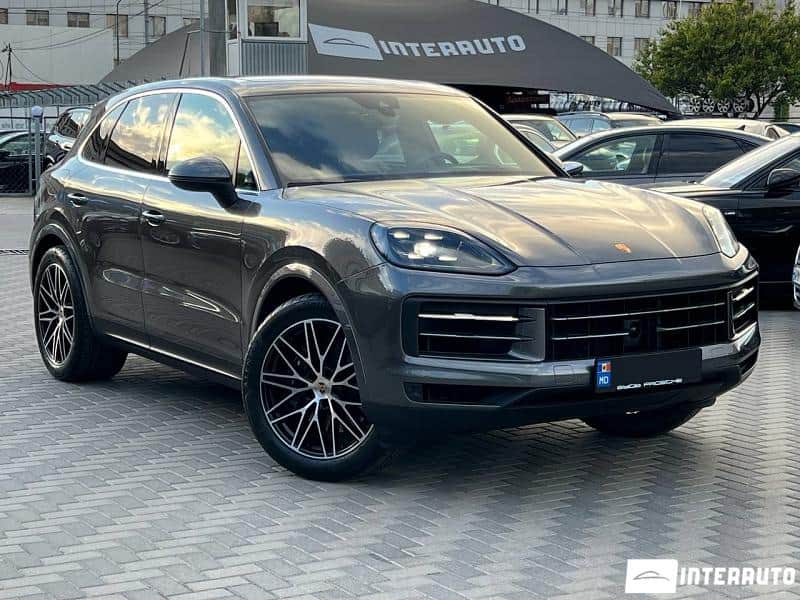 2023 Porsche Cayenne