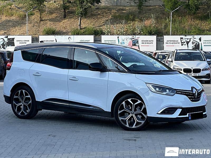 2023 Renault Grand Scenic