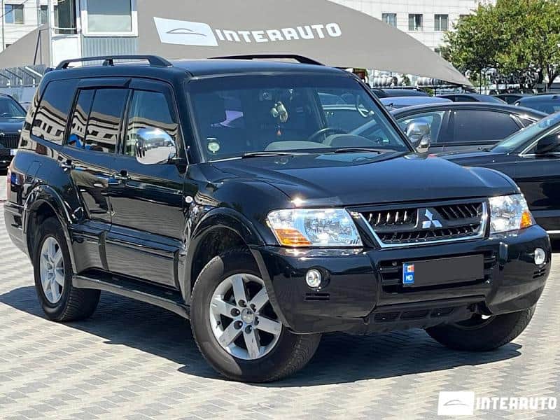 2006 Mitsubishi Pajero