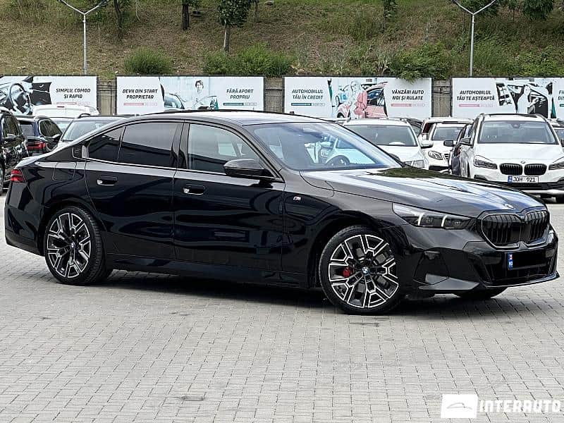 2024 BMW 520