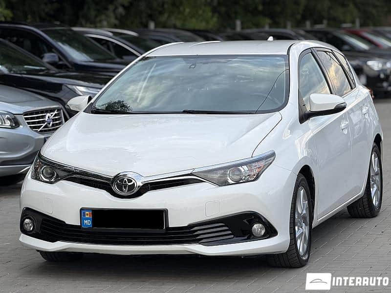2016 Toyota Auris