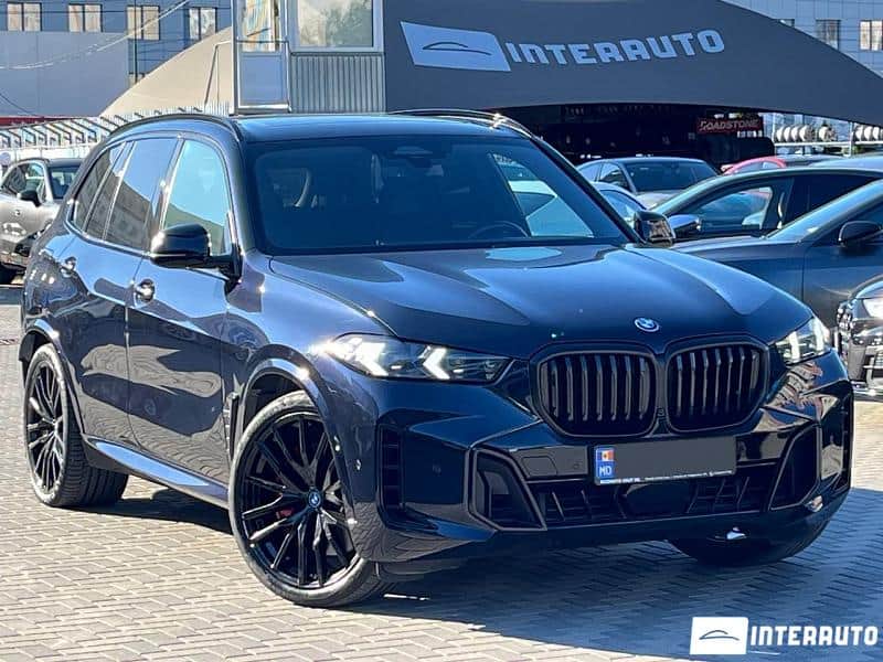 2023 BMW X5 5.0e