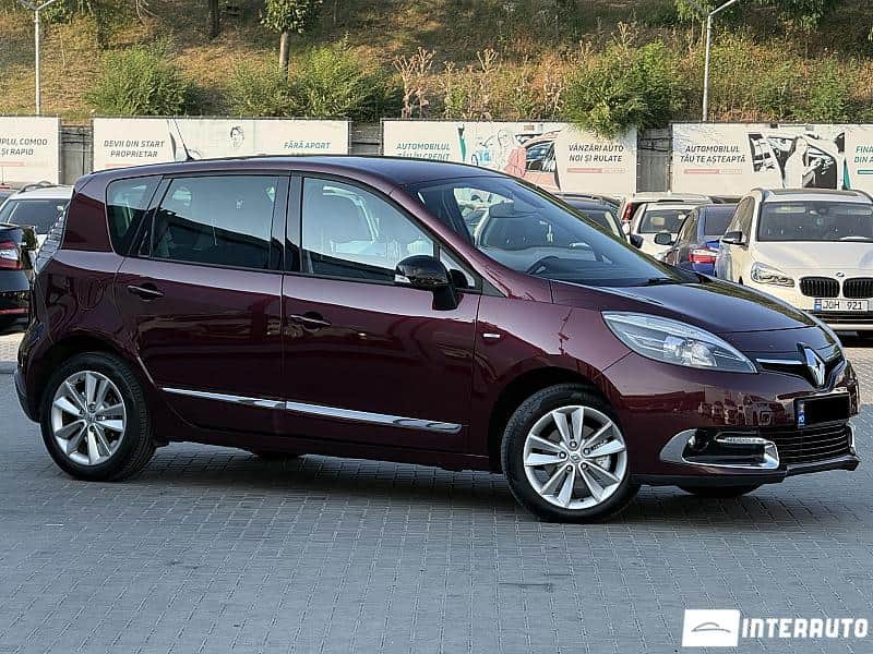 2015 Renault Scenic