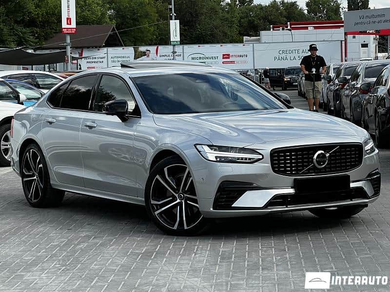 2022 Volvo S 90