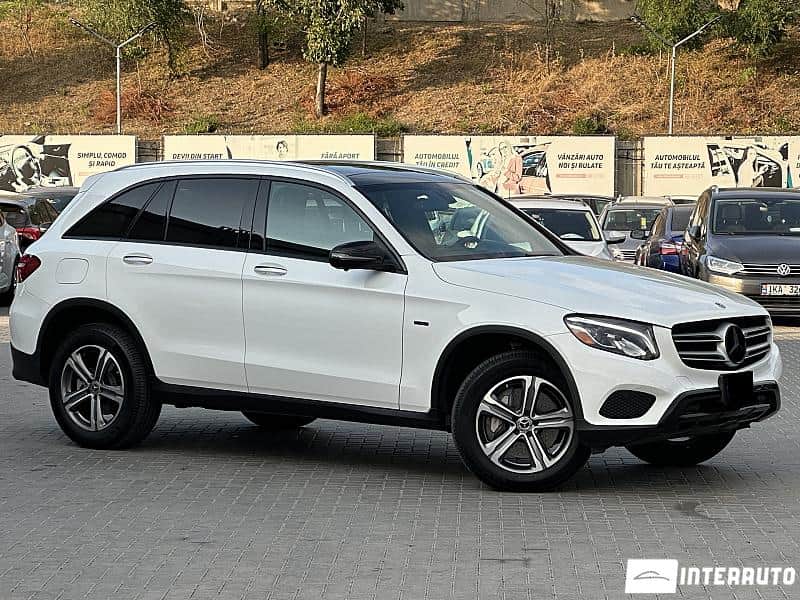 2019 Mercedes GLC 350e