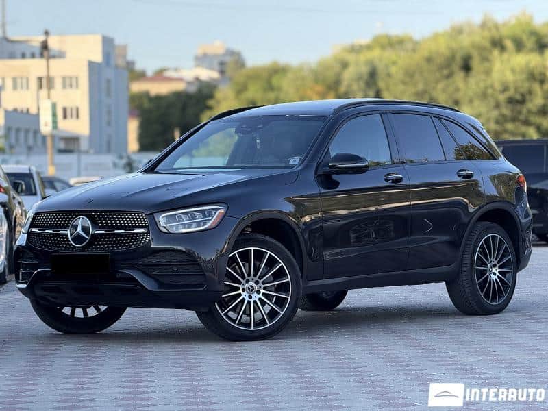 2020 Mercedes GLC 300