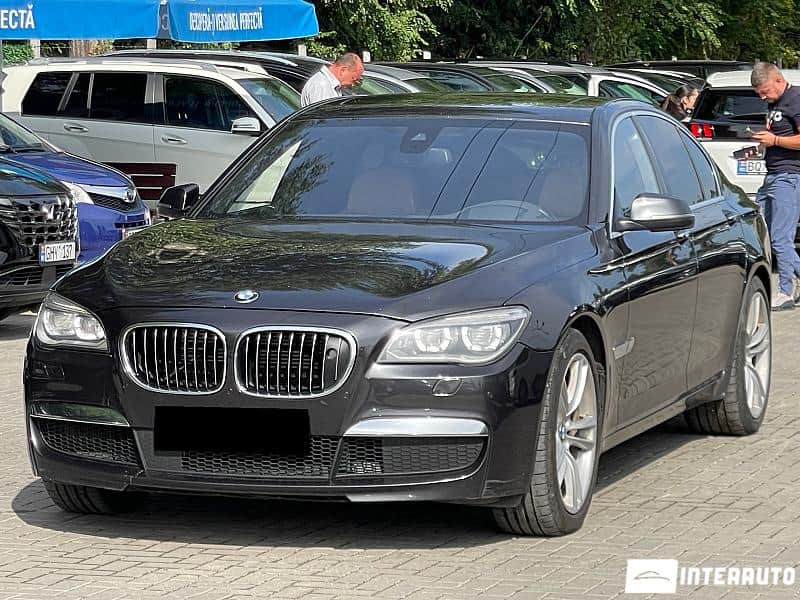 2013 BMW 750