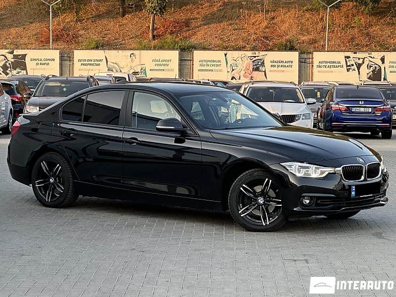 2018 BMW 318