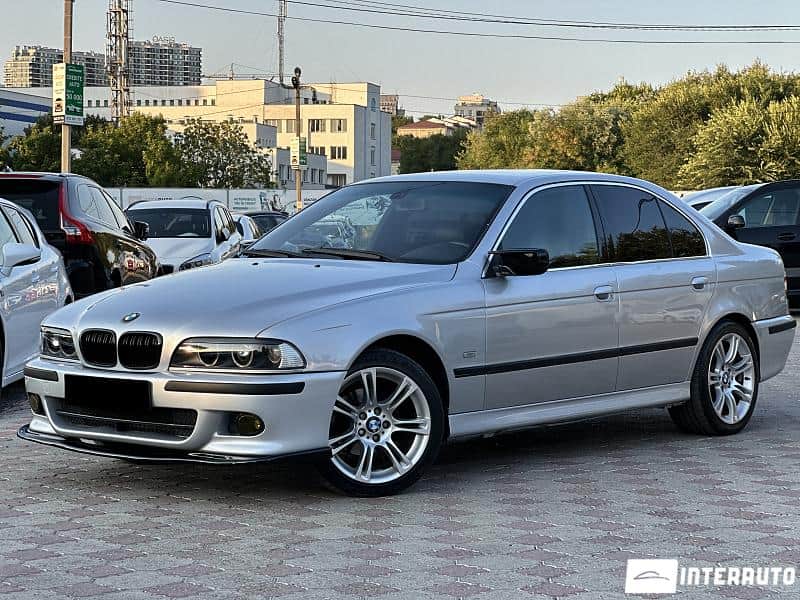 2003 BMW 525