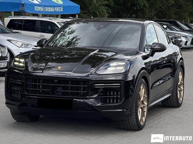 2024 Porsche Cayenne Turbo E-Hybrid Coupe
