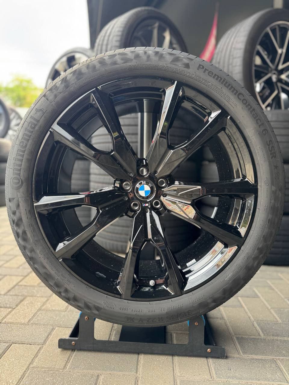 275/40 R22 Roti BMW X7 Continental | Комплект Диски/Шины БМВ Х7