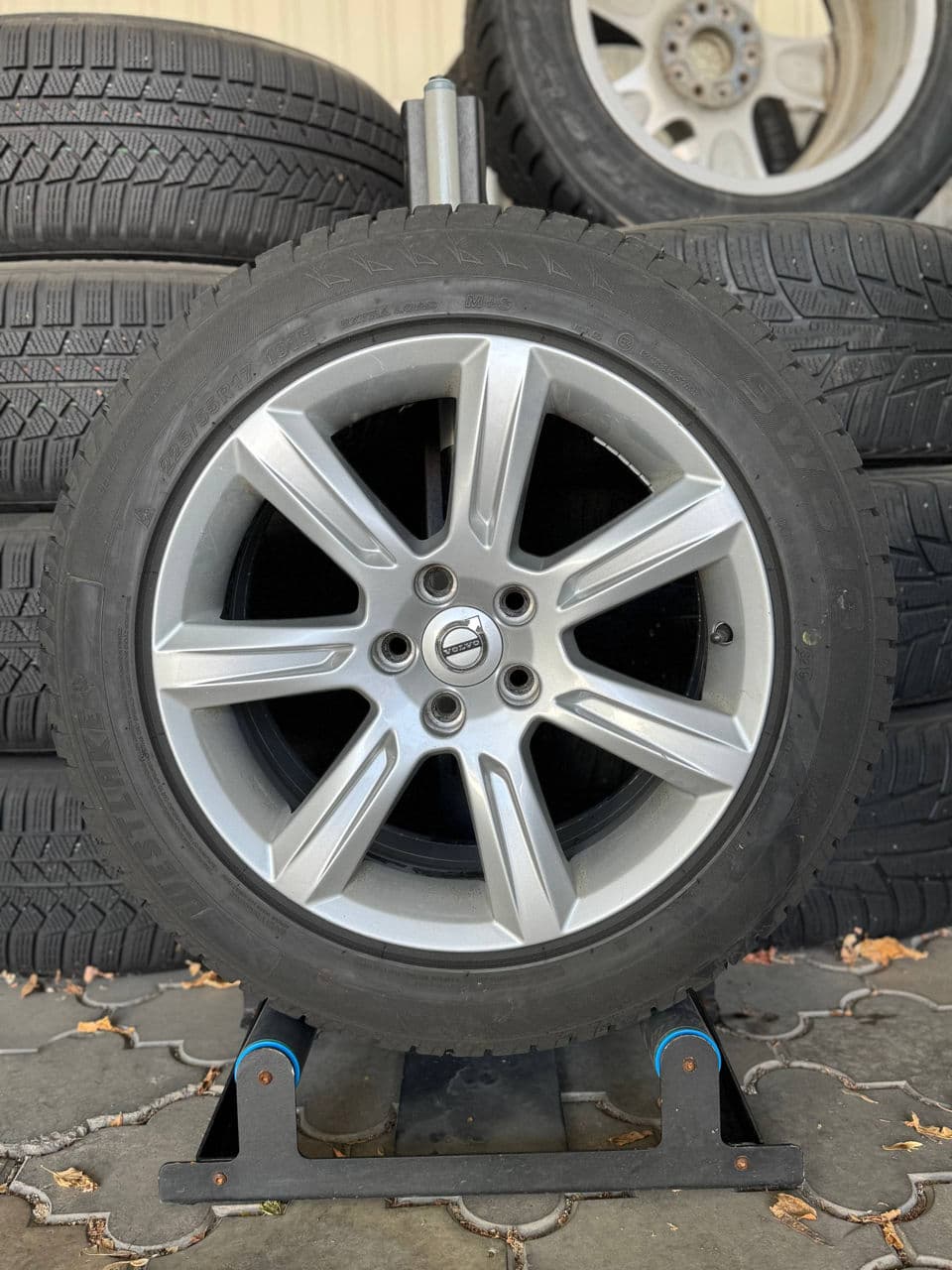 225/55 R17 Roti Volvo V90 Westlake | Комплект Диски/Шины Вольво В90