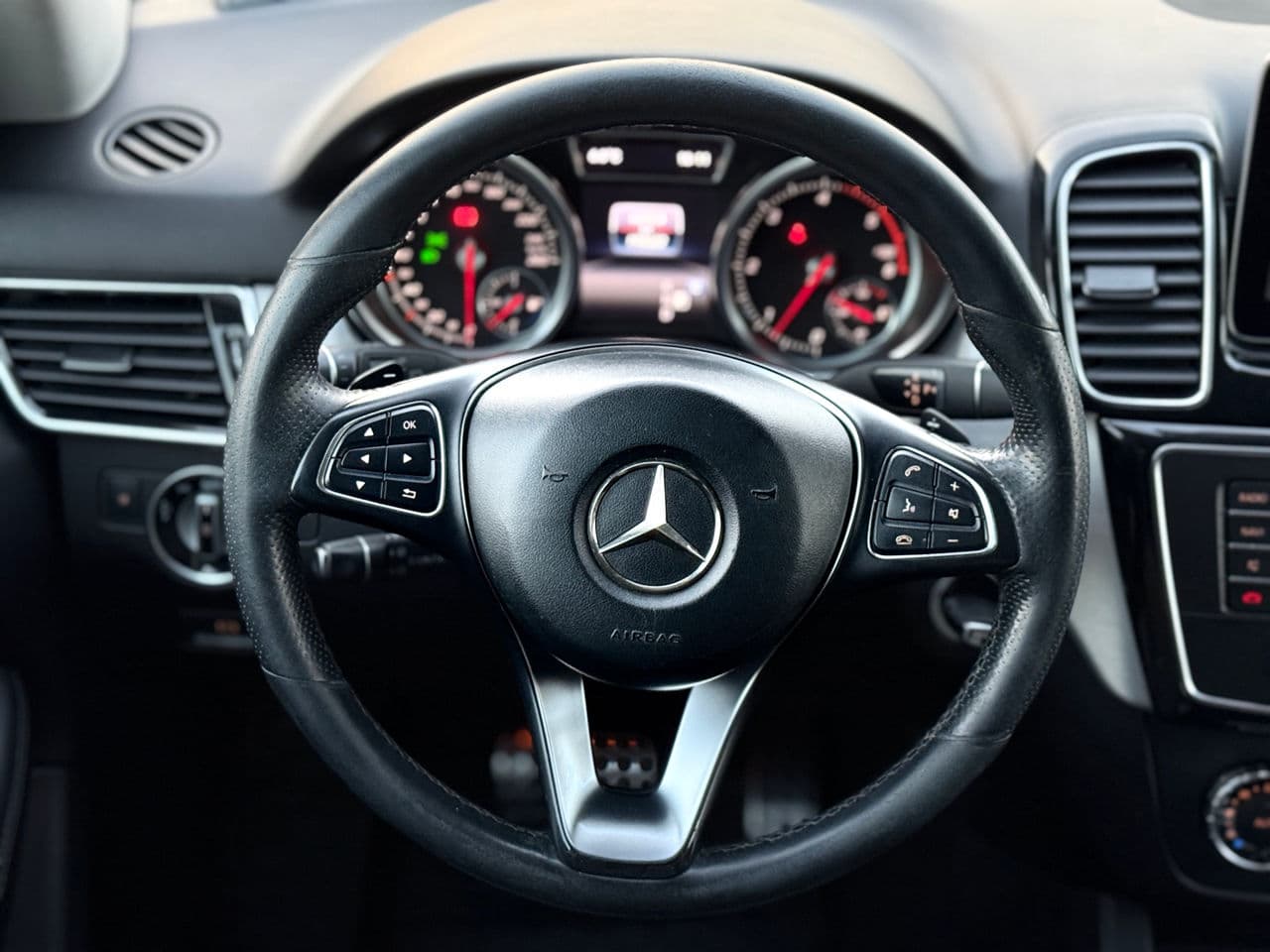 2017 Mercedes GLE 250 — Miniatură 9