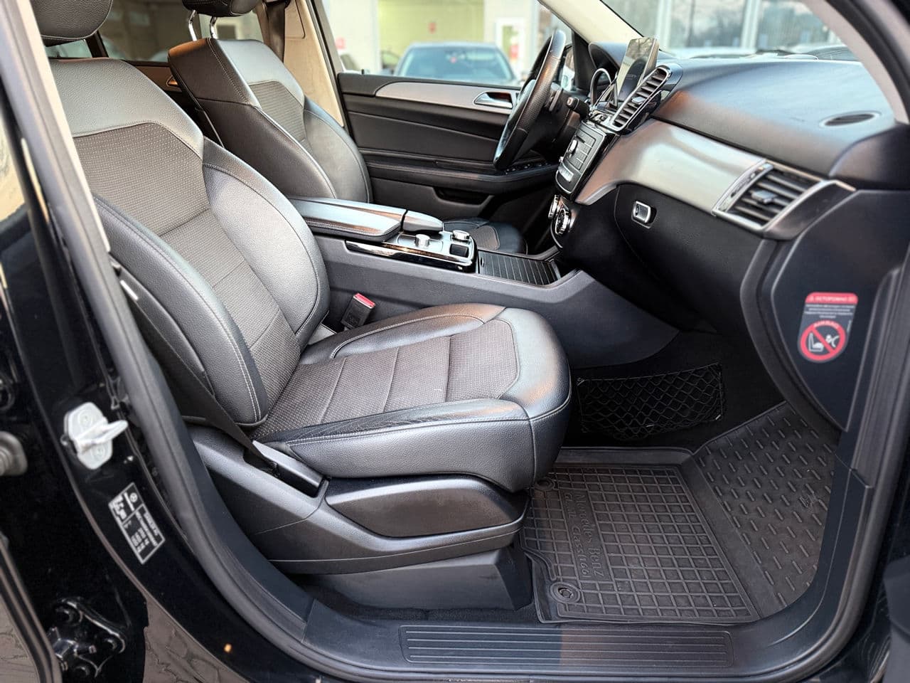 2017 Mercedes GLE 250 — Miniatură 15