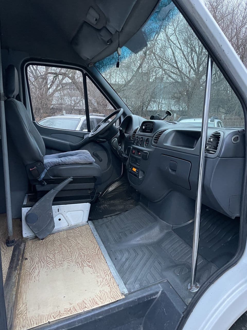 2002 Mercedes Sprinter — Miniatură 5