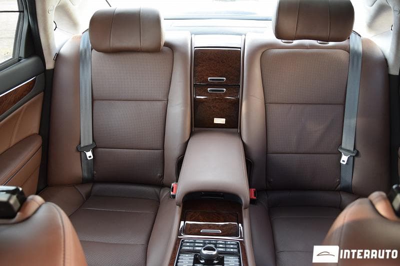 2015 Hyundai Equus — Miniatură 10