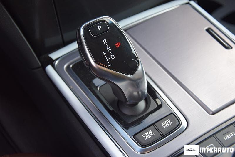 2015 Hyundai Equus — Miniatură 12