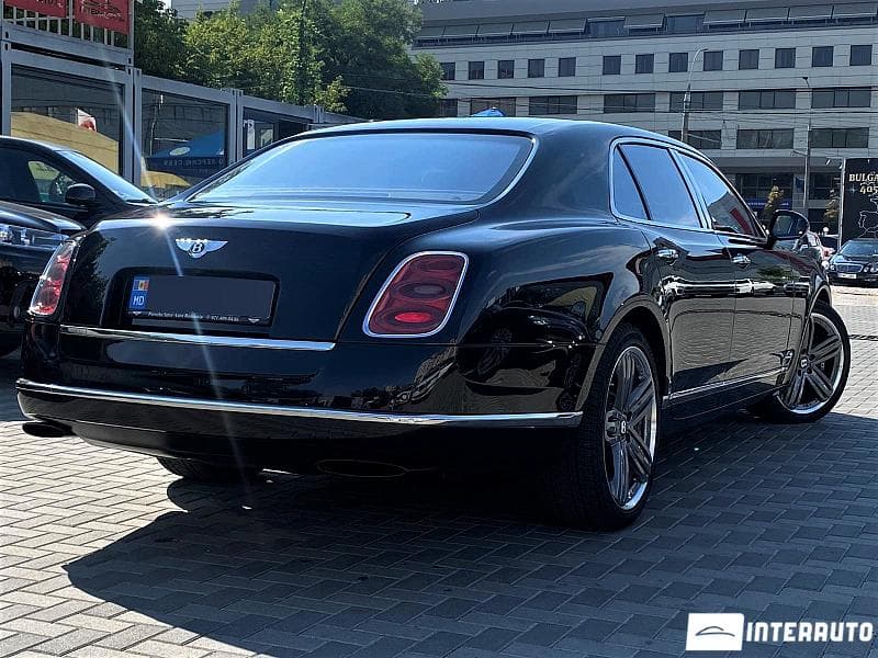 2010 Bentley Mulsanne — Miniatură 4