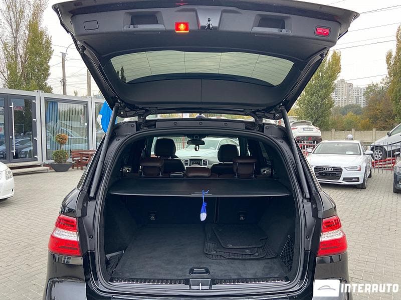 2014 Mercedes ML 250 — Miniatură 11