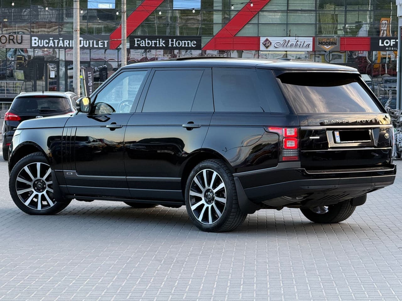 Land Rover Range Rover Vogue 2015 — Миниатюра 4