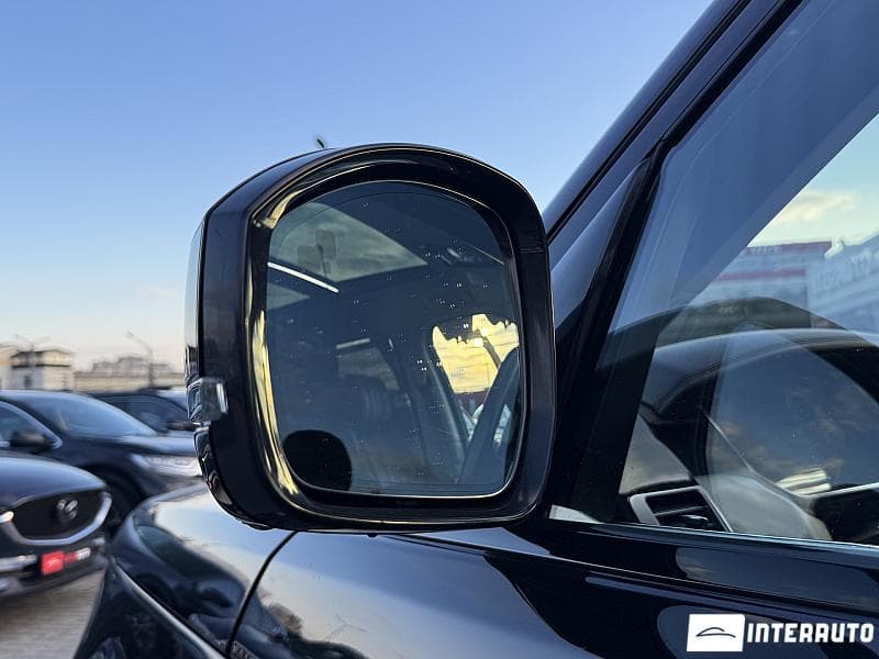 Land Rover Range Rover Vogue 2015 — Миниатюра 24