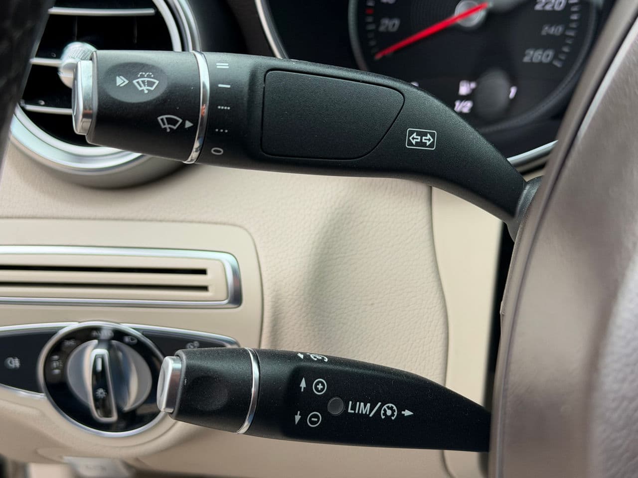 2014 Mercedes C 180 — Miniatură 11