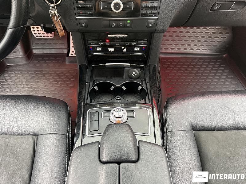 2012 Mercedes E 220 — Miniatură 13