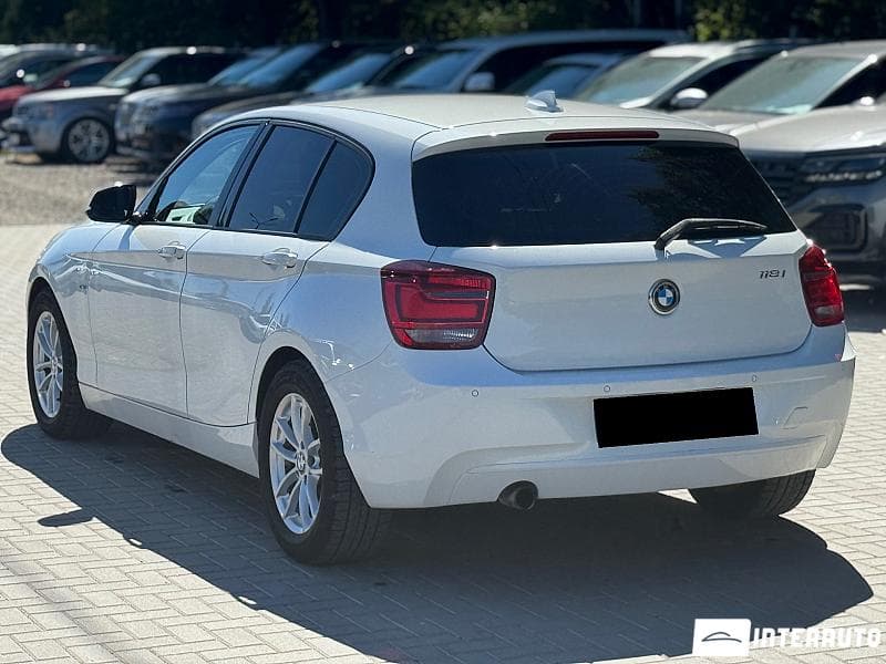 2012 BMW 118 — Miniatură 2