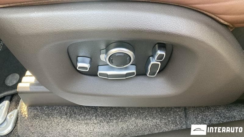 2015 Land Rover Range Rover Vogue — Miniatură 7