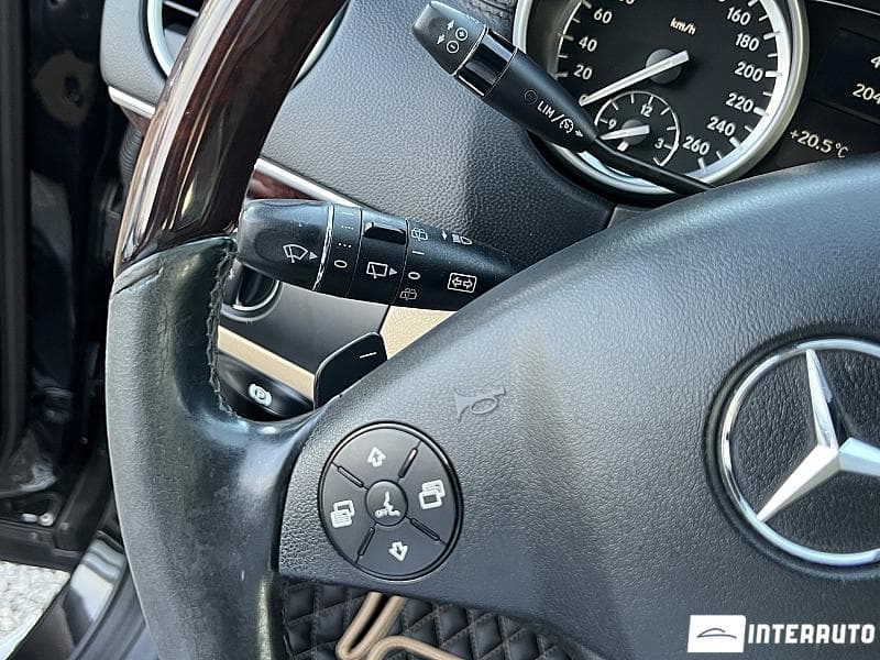 2010 Mercedes GL 350 — Miniatură 6