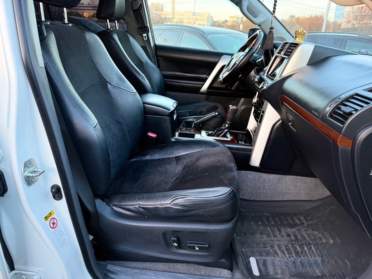 2013 Toyota Land Cruiser Prado — Miniatură 17