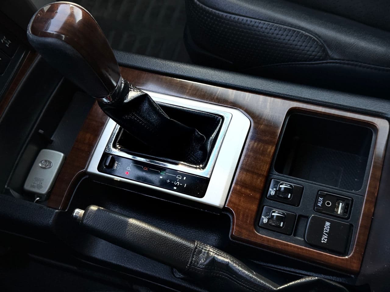 2013 Toyota Land Cruiser Prado — Miniatură 16