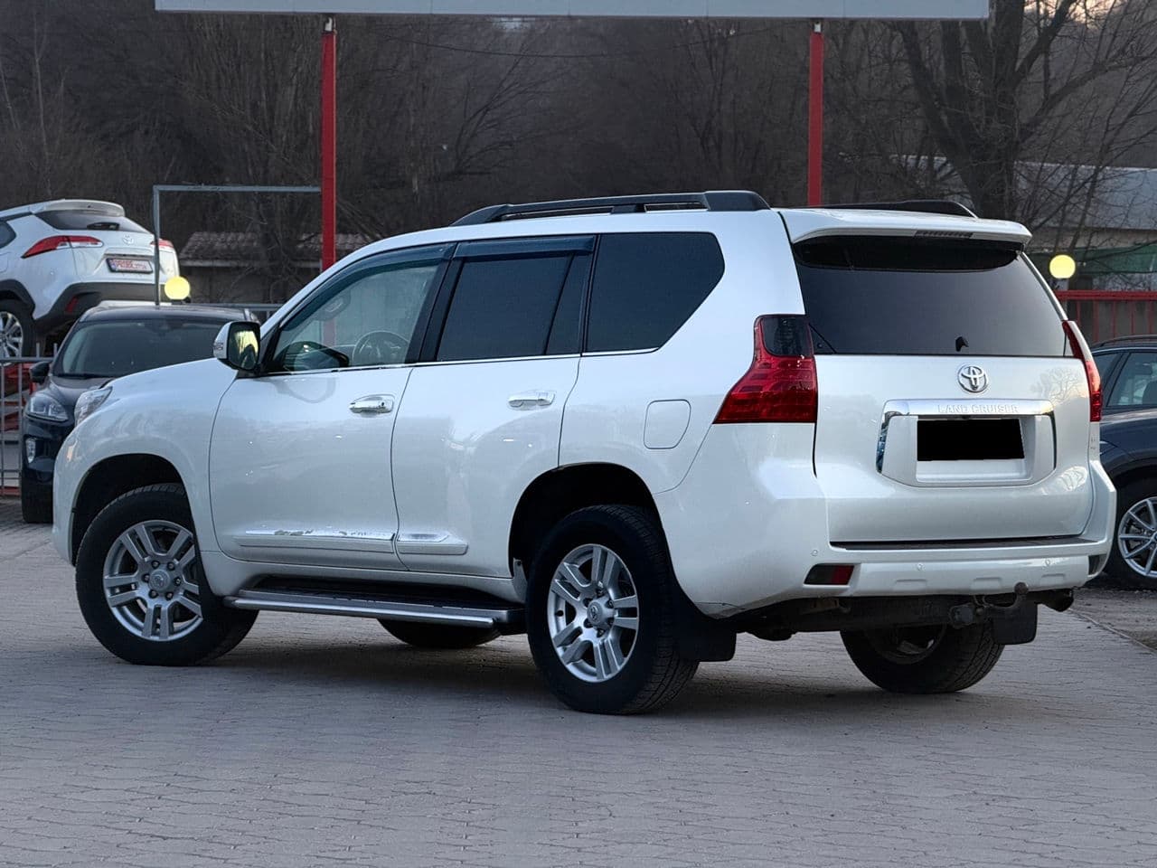 2013 Toyota Land Cruiser Prado — Miniatură 3