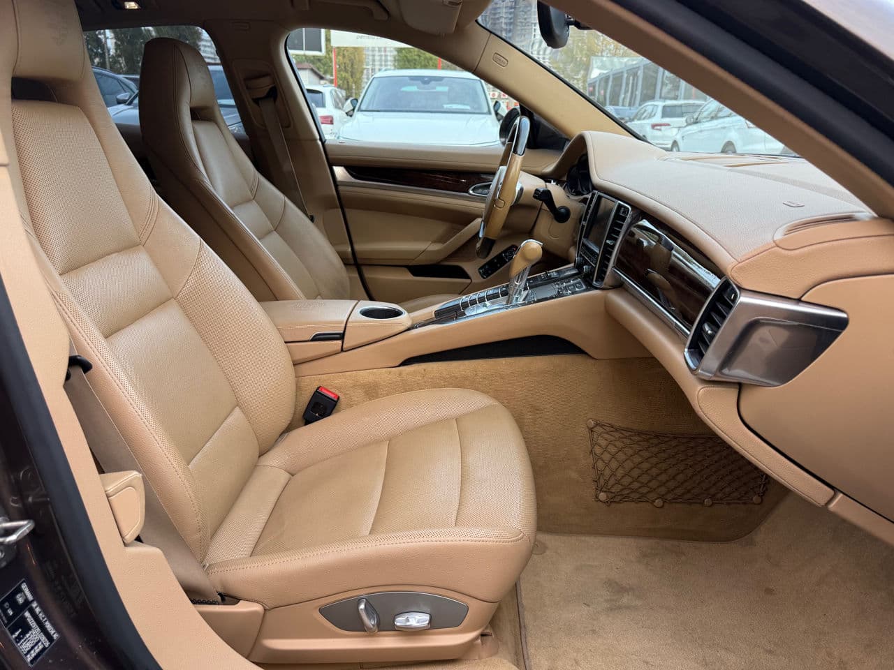 2014 Porsche Panamera — Miniatură 14