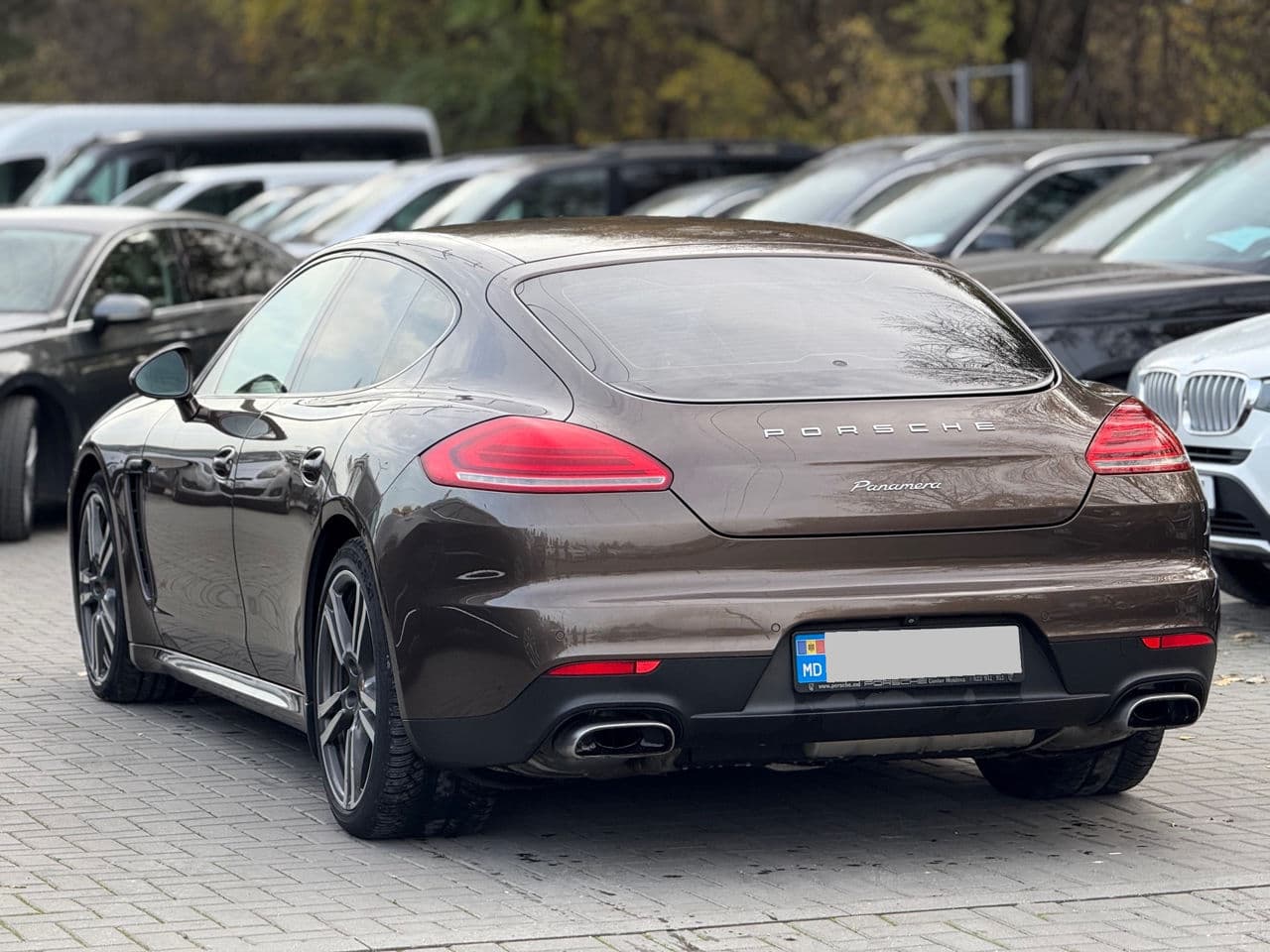 2014 Porsche Panamera — Miniatură 4