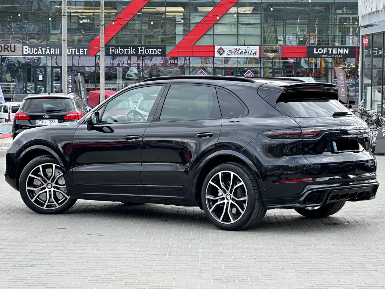 2019 Porsche Cayenne Turbo — Miniatură 4