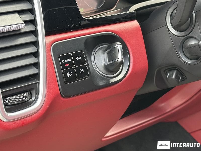 2019 Porsche Cayenne Turbo — Miniatură 23