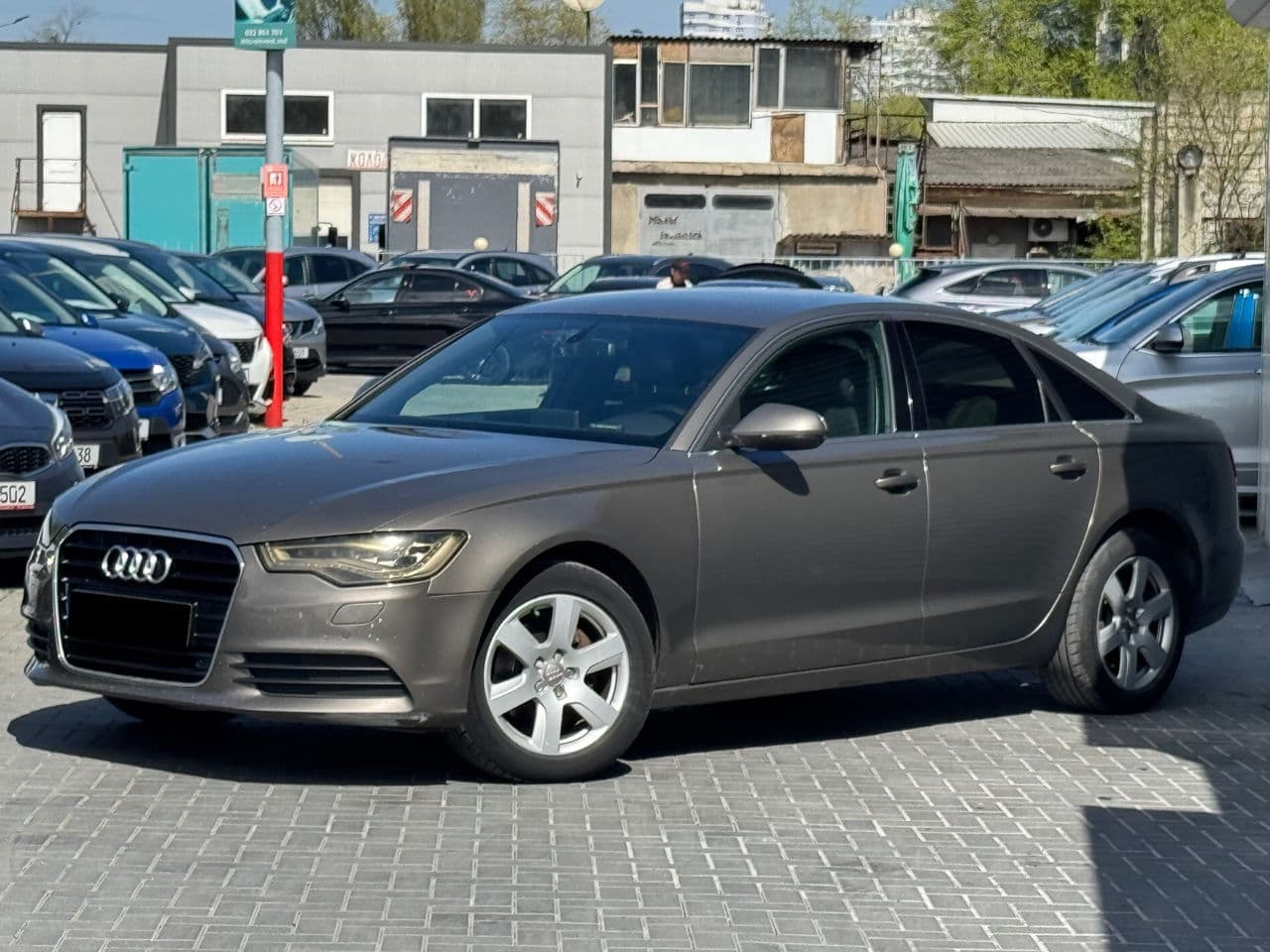 Audi A6 2014 — Миниатюра 3