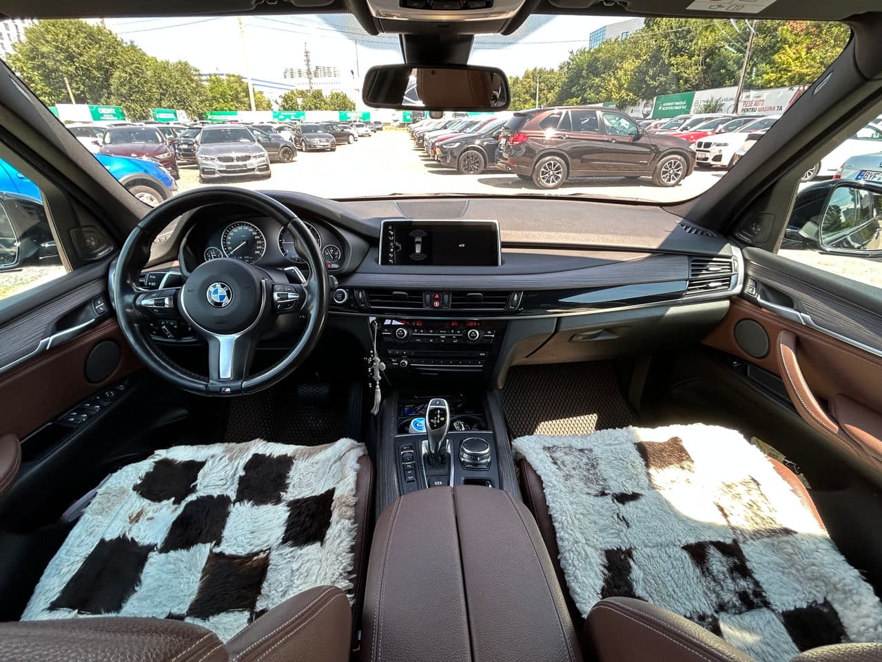 2018 BMW X5 2.5D — Miniatură 10