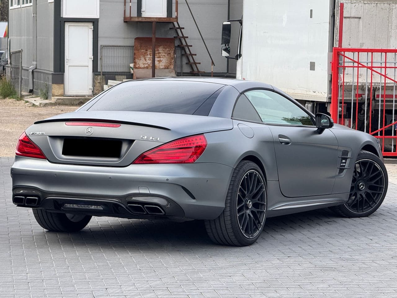 2017 Mercedes SL 63 AMG — Miniatură 2