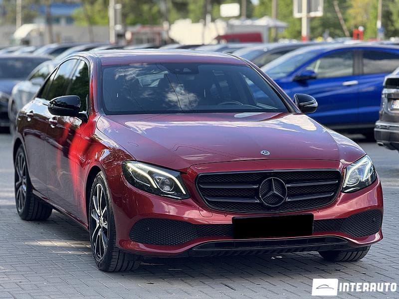 2017 Mercedes E 220 — Miniatură 3